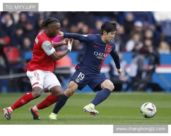 亨利预测阿森纳拜仁巴黎有望夺得欧冠冠军冠军之争精彩纷呈